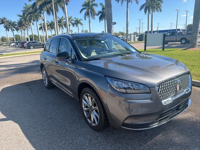 Used 2022 Lincoln Corsair FWD w/ Premium Package image 1