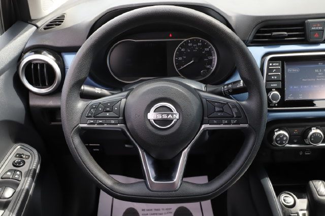 Used 2025 Nissan Versa SV FWD image 20