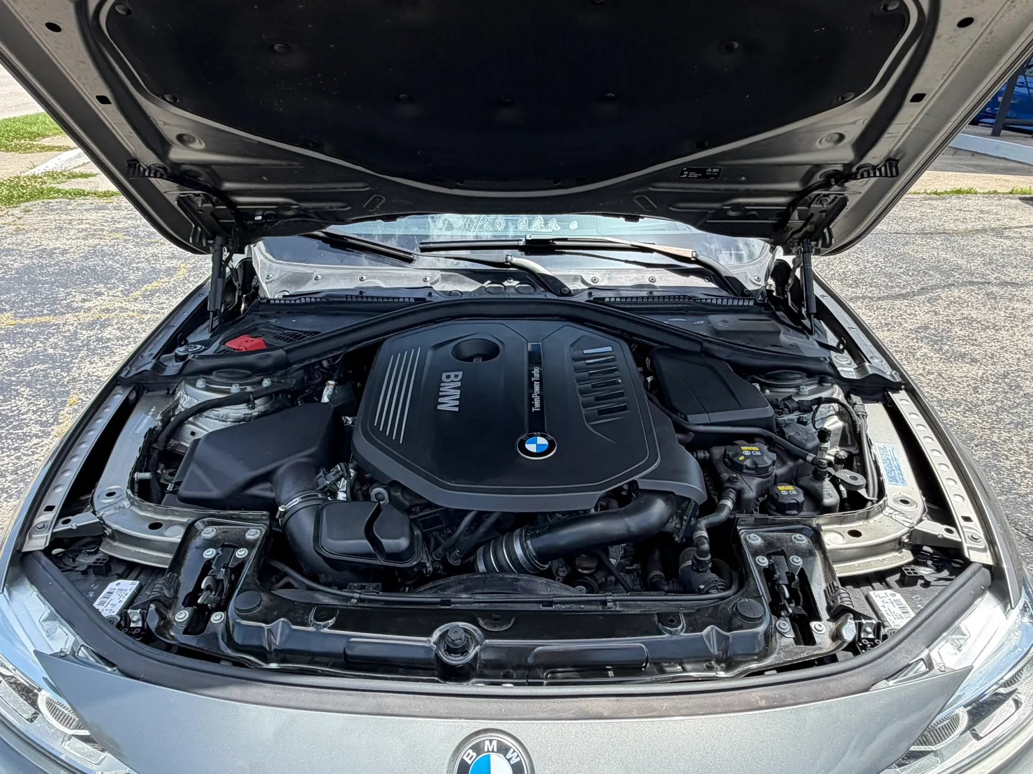 Used 2016 BMW 340i xDrive Sedan AWD/4WD image 25