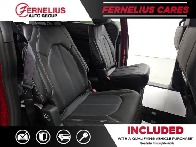 New 2026 Chrysler Pacifica Select image 20