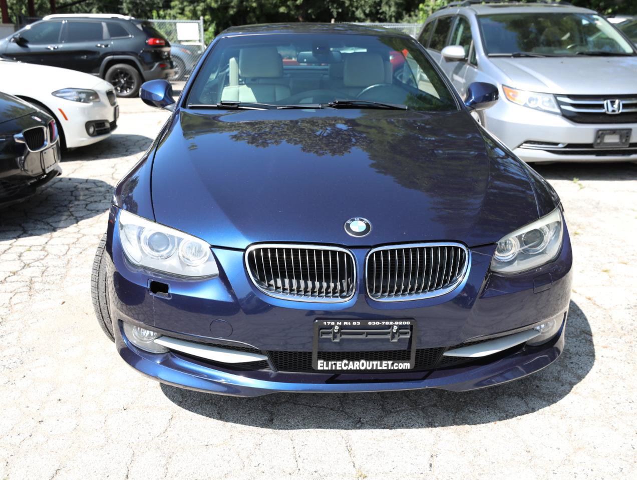 Used 2012 BMW 328i Convertible RWD image 3