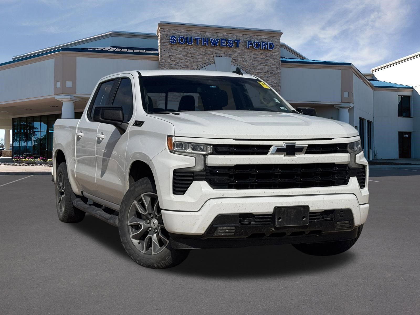 Used 2023 Chevrolet Silverado 1500 RST AWD/4WD image 1