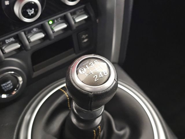 Used 2017 Subaru BRZ Series.Yellow image 33