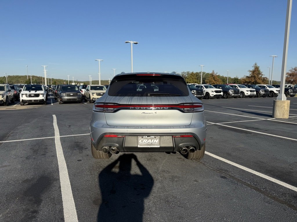 Used 2022 Porsche Macan S w/ Premium Package Plus image 6