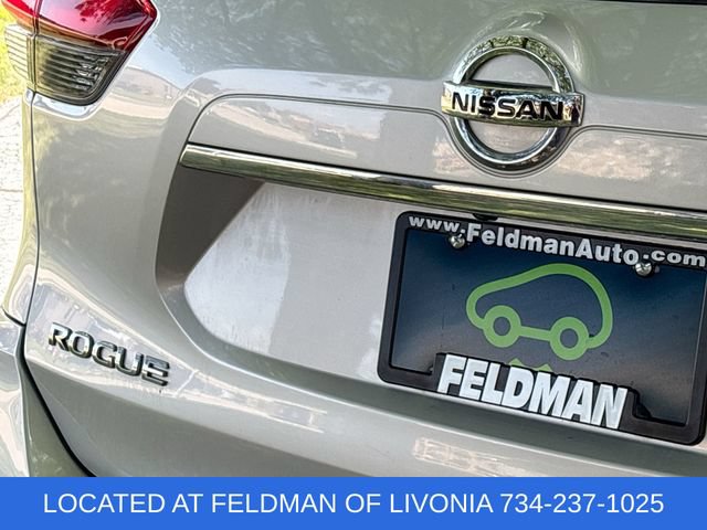 Used 2018 Nissan Rogue S AWD/4WD image 28