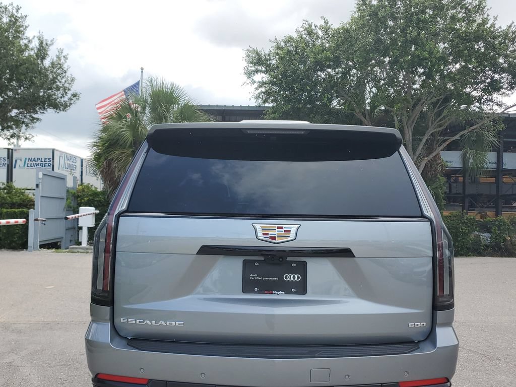 Used 2025 Cadillac Escalade ESV Sport w/ Touring Package AWD/4WD image 7