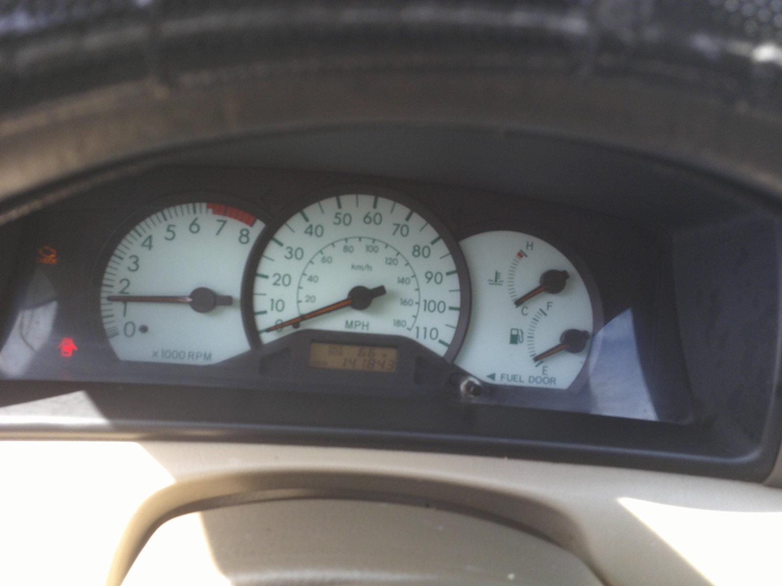 Used 2003 Toyota Corolla CE FWD image 12