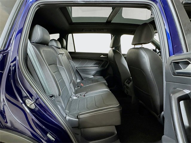 Used 2023 Volkswagen Tiguan SEL R-Line image 27