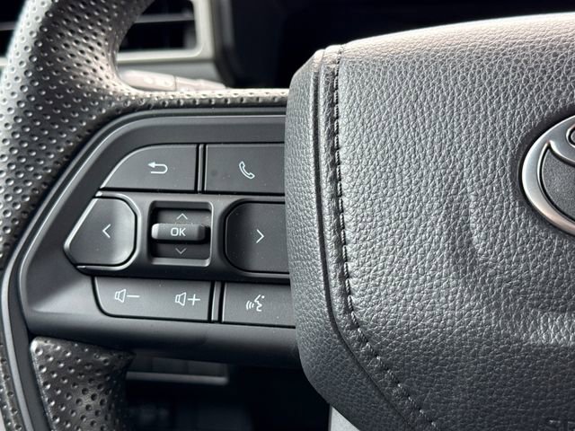 Used 2024 Toyota Tacoma SR5 AWD/4WD image 28
