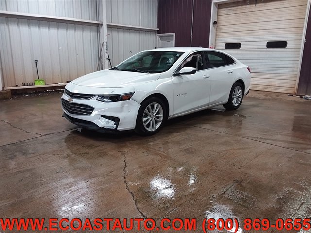 Used 2017 Chevrolet Malibu LT image 1