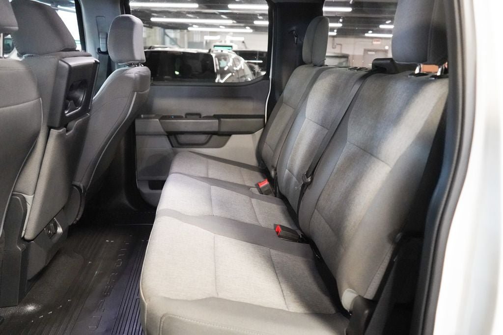 Used 2025 Ford F250 XL AWD/4WD image 29