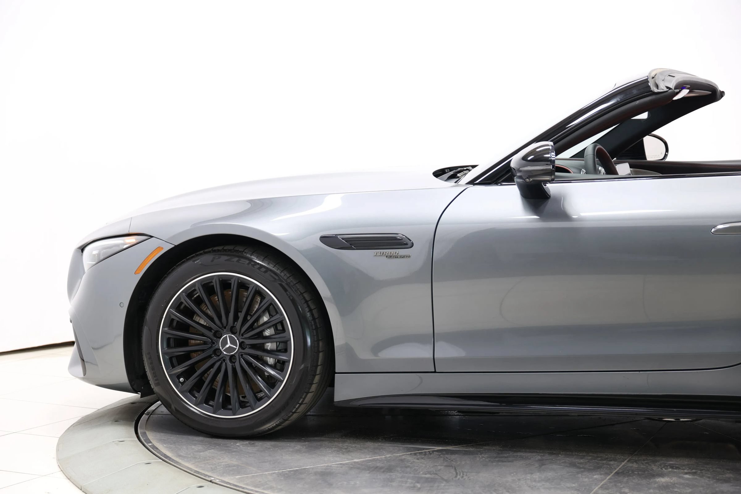 Used 2023 Mercedes-Benz SL 43 AMG image 9