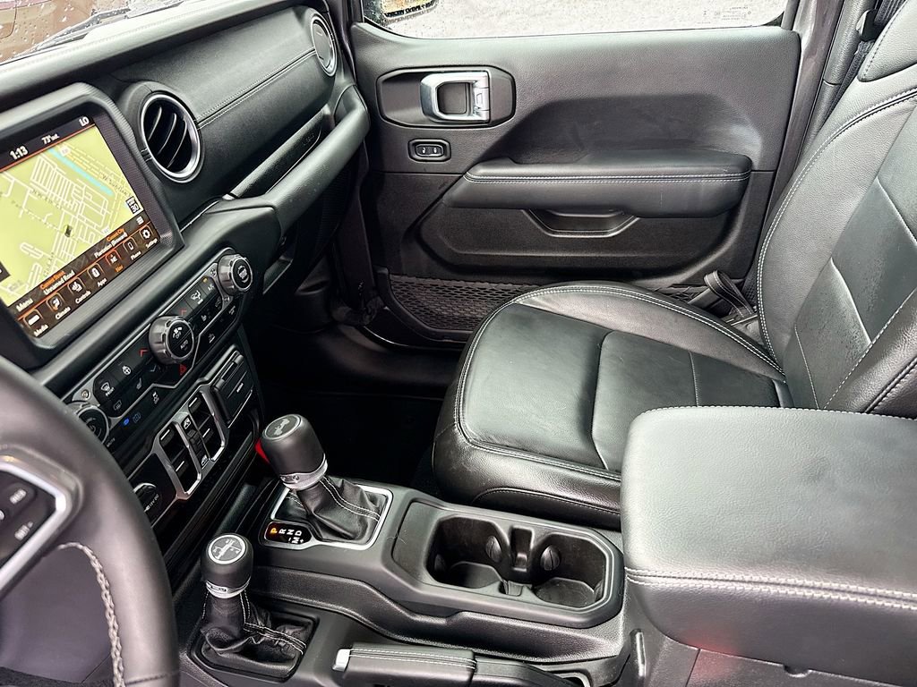 Used 2023 Jeep Wrangler Unlimited Sahara w/ Cold Weather Group image 26