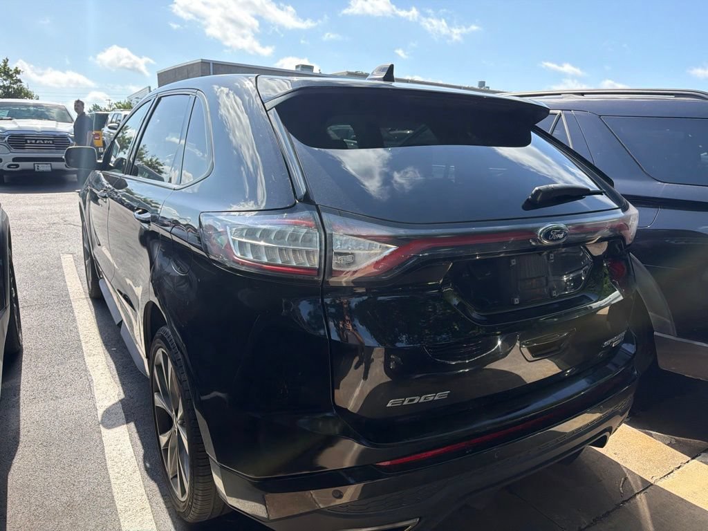 Used 2018 Ford Edge Sport w/ Ford Safe & Smart Package AWD/4WD image 4