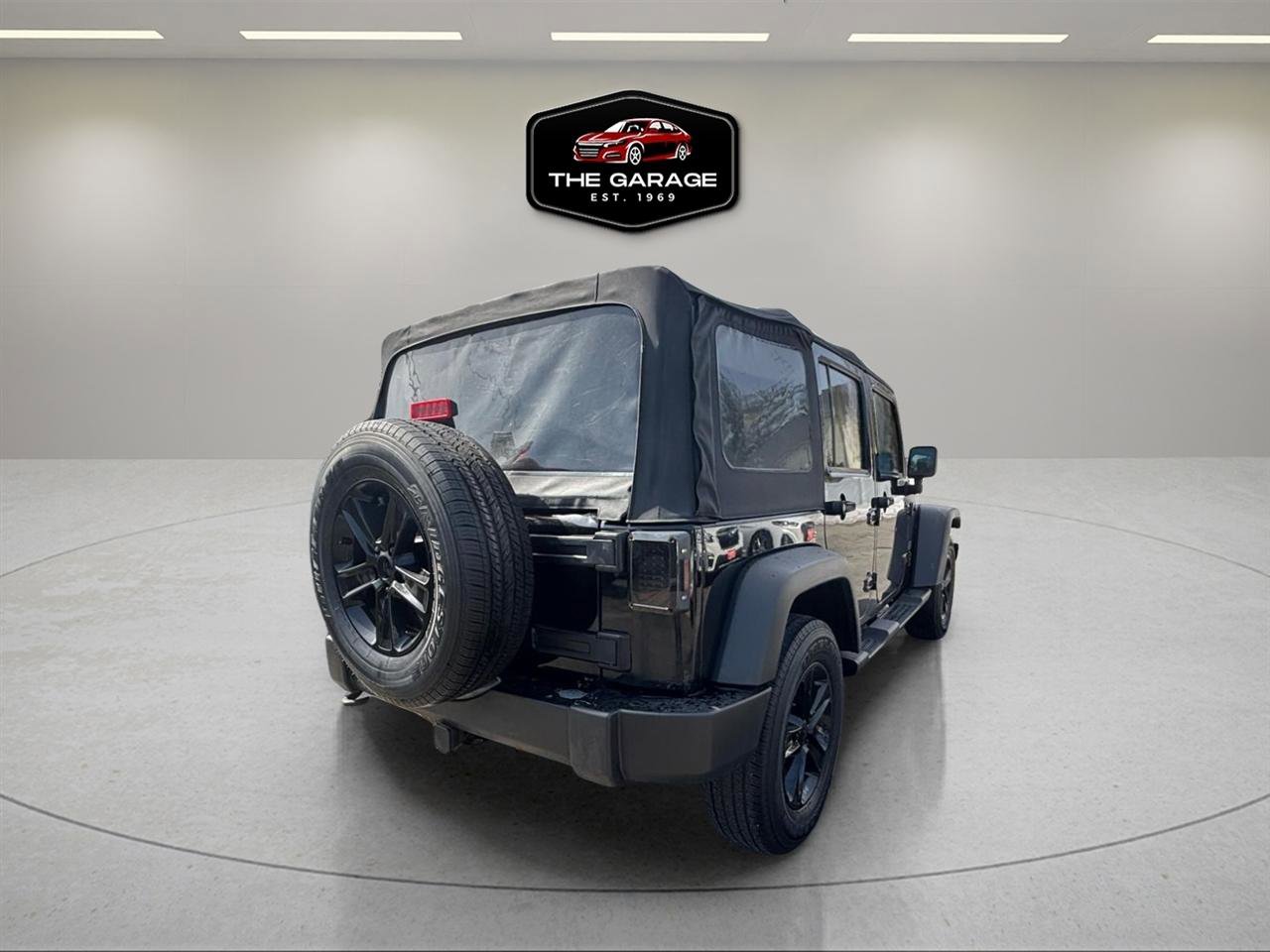 Used 2009 Jeep Wrangler Unlimited X w/ PWR Convenience Group image 5