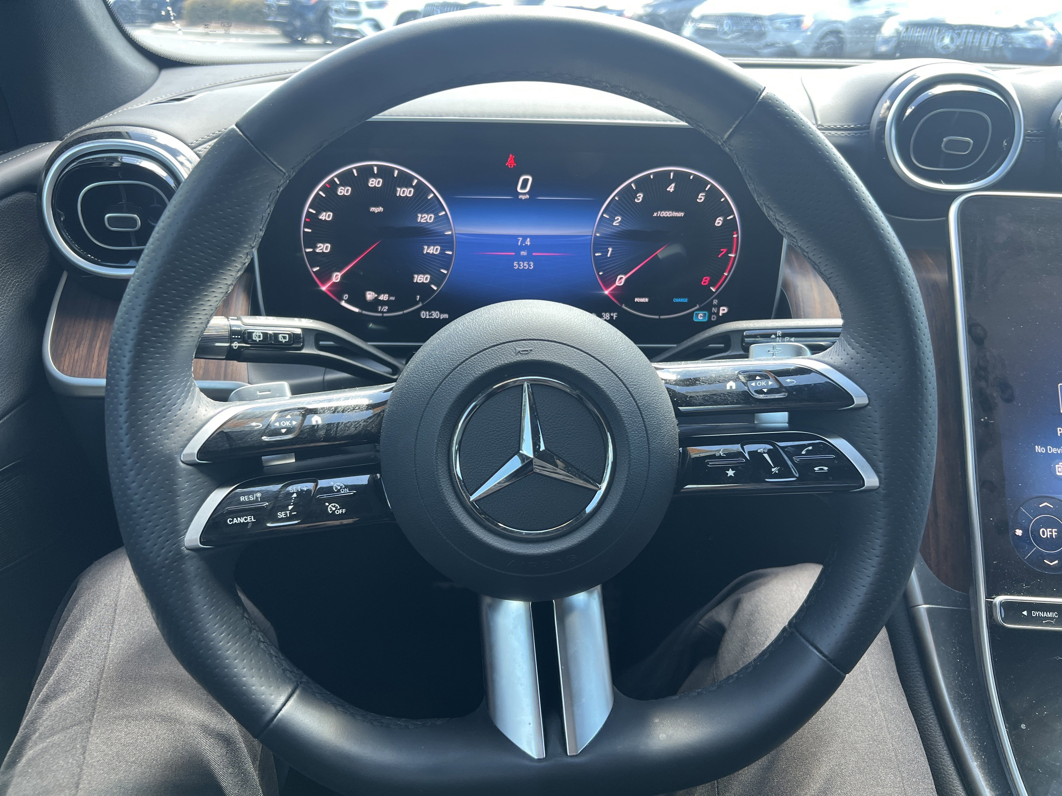 Used 2024 Mercedes-Benz GLC 300 4MATIC w/ AMG Line image 18