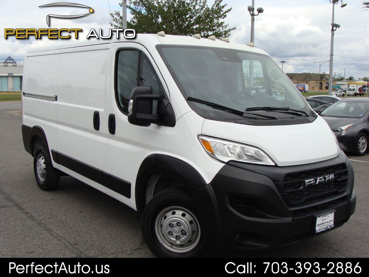 Used 2023 RAM ProMaster 2500 FWD image 1