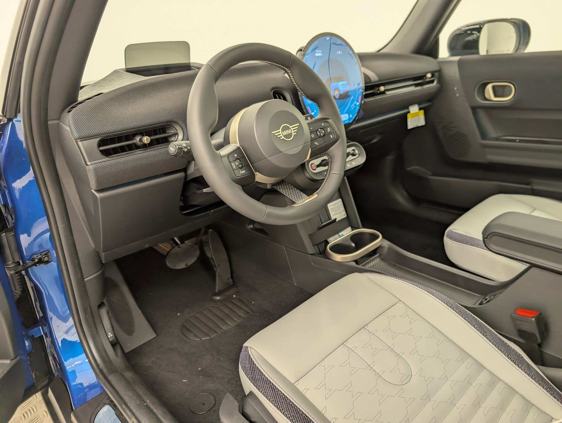 New 2026 MINI Cooper S image 4