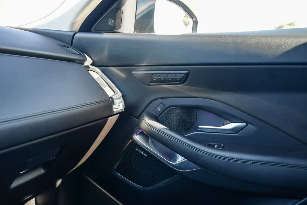Used 2020 Jaguar E-PACE SE AWD/4WD image 28