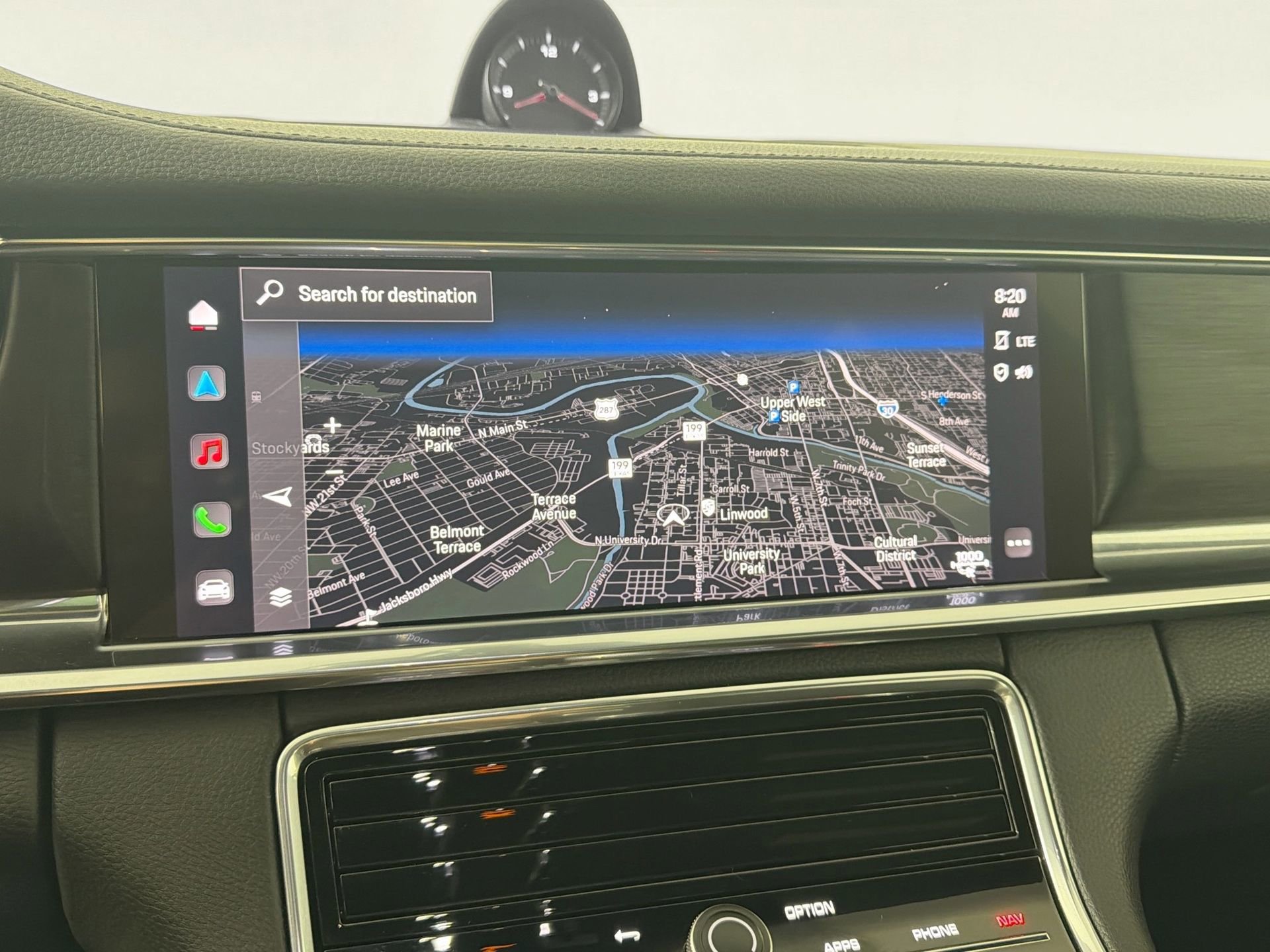 Certified 2023 Porsche Panamera 4 Platinum Edition w/ Assistance Package image 22