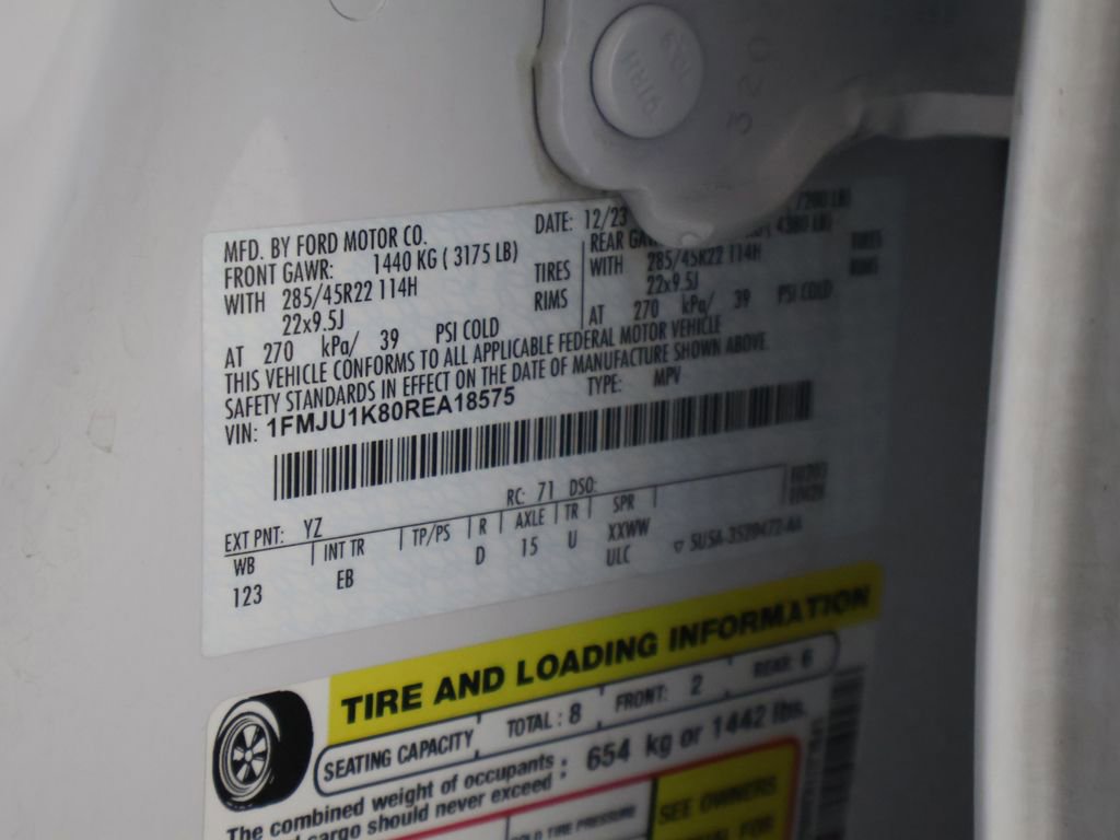 Used 2024 Ford Expedition Limited image 5