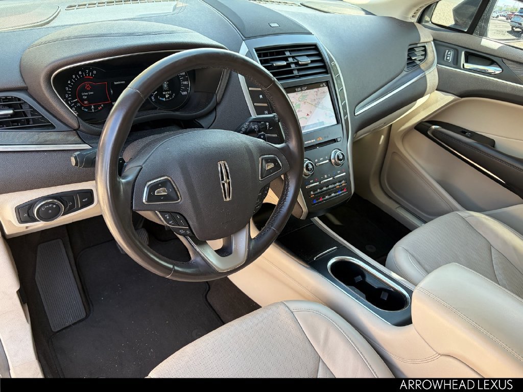 Used 2019 Lincoln MKC Reserve w/ MKC Technology Package FWD image 17