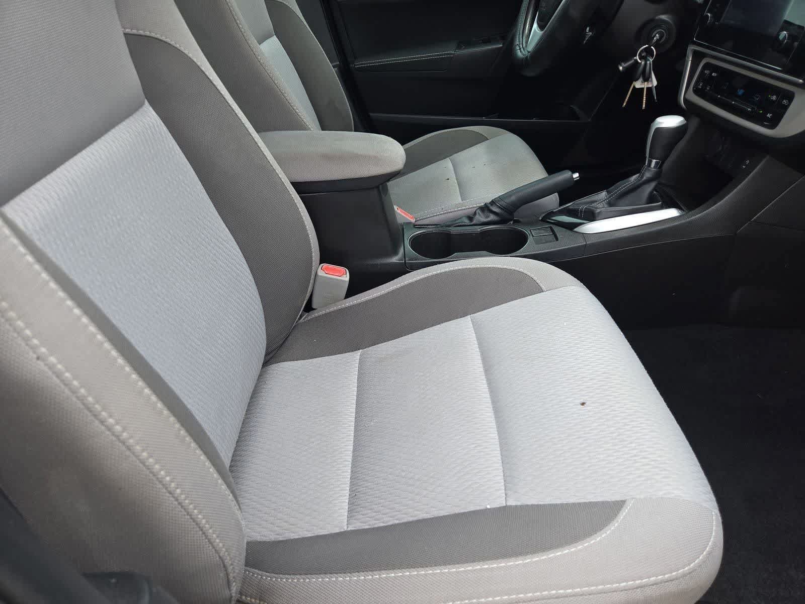 Used 2017 Toyota Corolla LE FWD image 20
