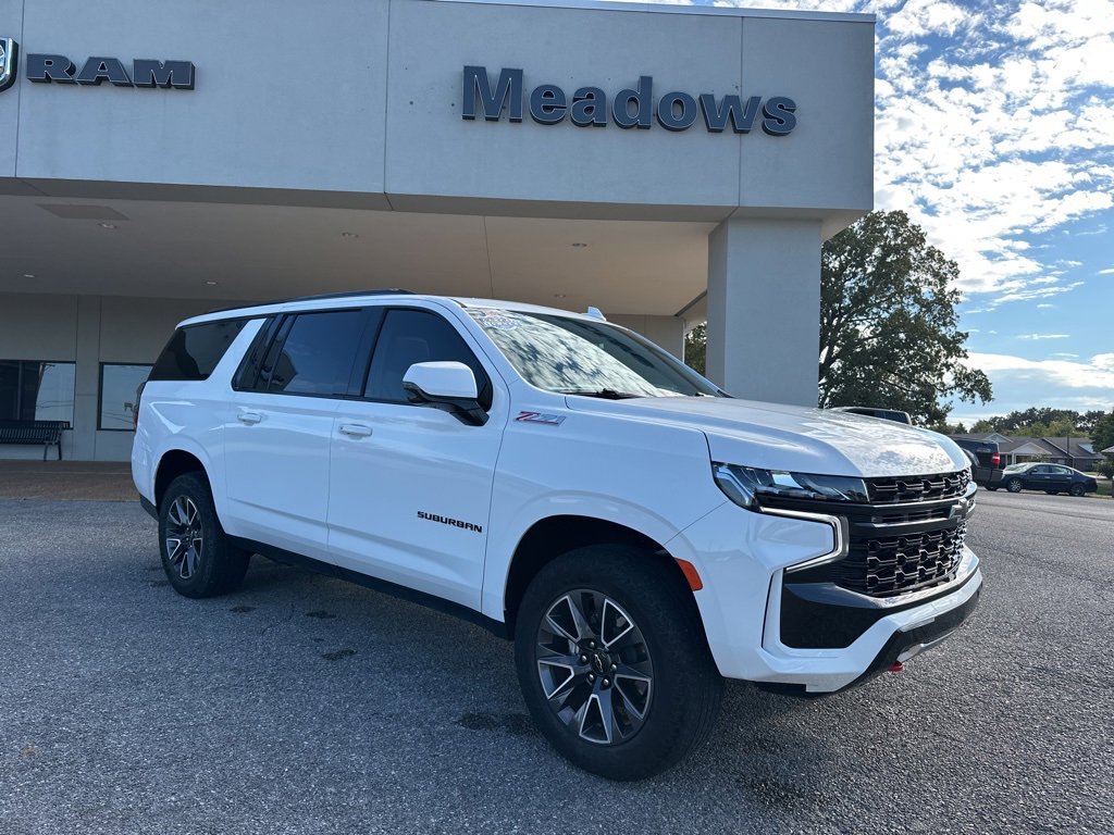 Used 2024 Chevrolet Suburban Z71 w/ Luxury Package video 1