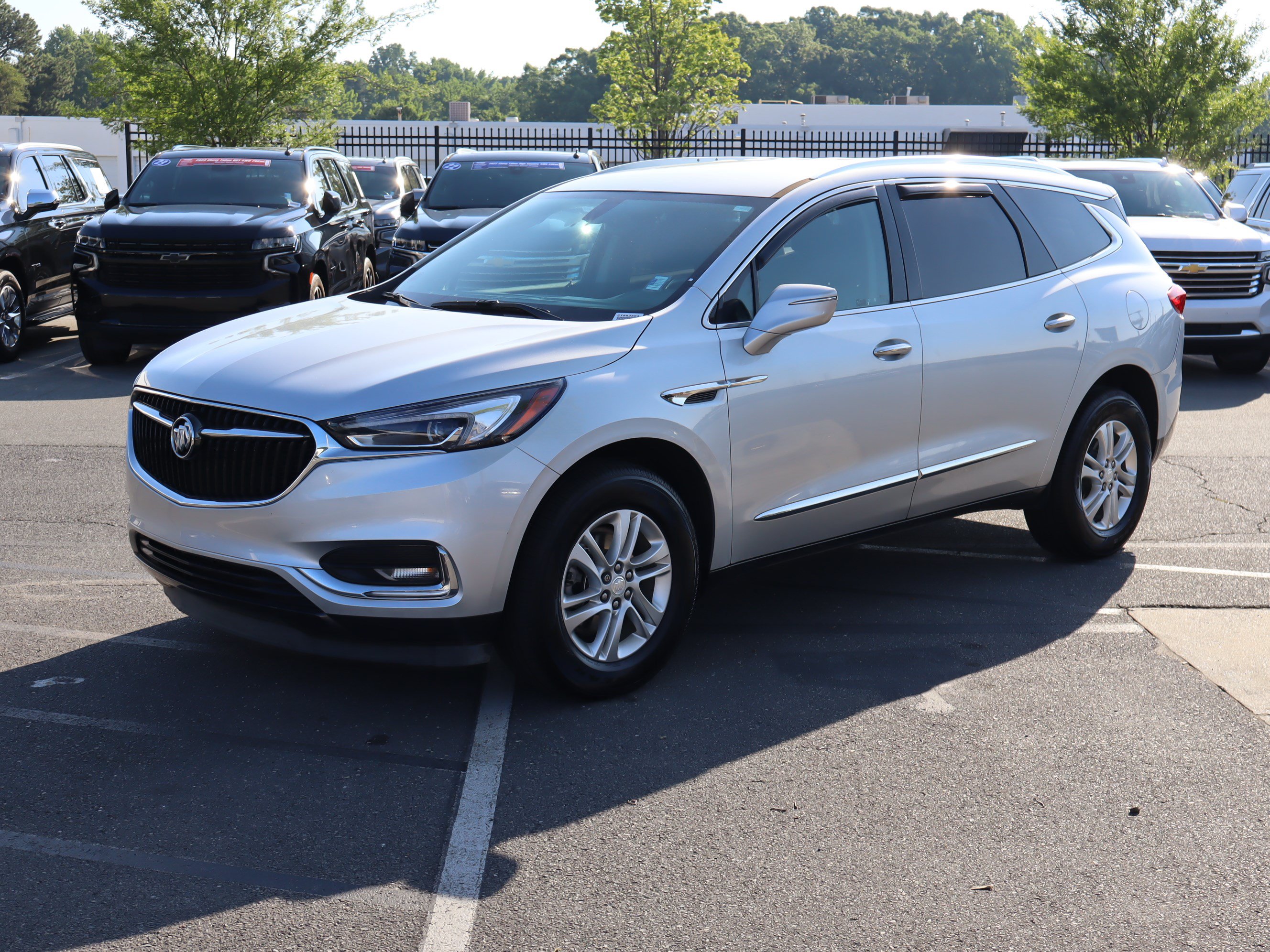 Used 2021 Buick Enclave Preferred FWD image 5