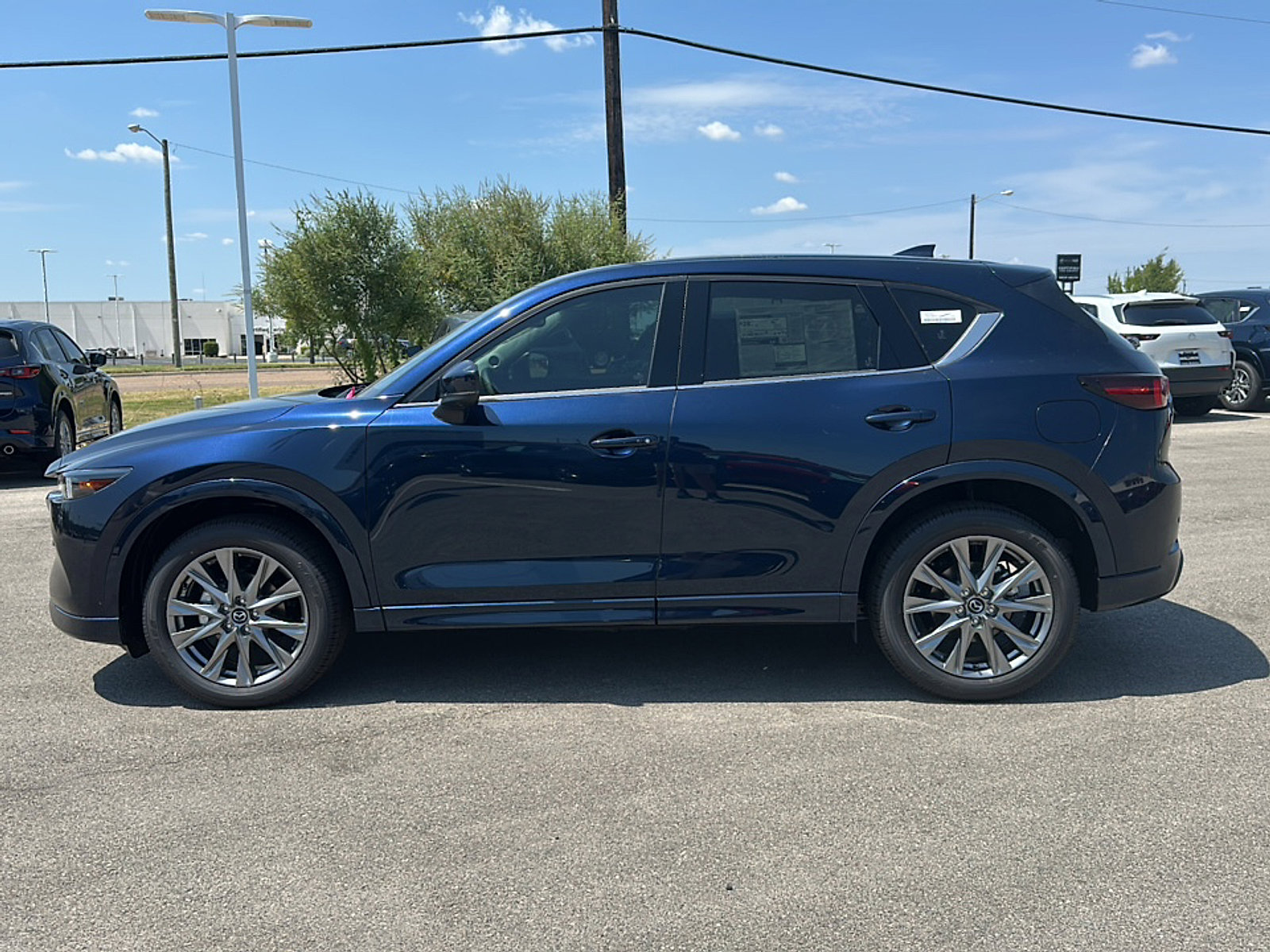 New 2025 MAZDA CX-5 AWD 2.5 S w/ Premium Plus Pkg image 5