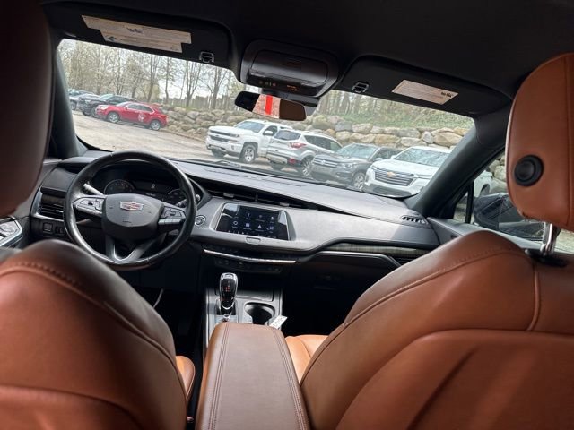 Used 2021 Cadillac XT4 Premium Luxury image 23
