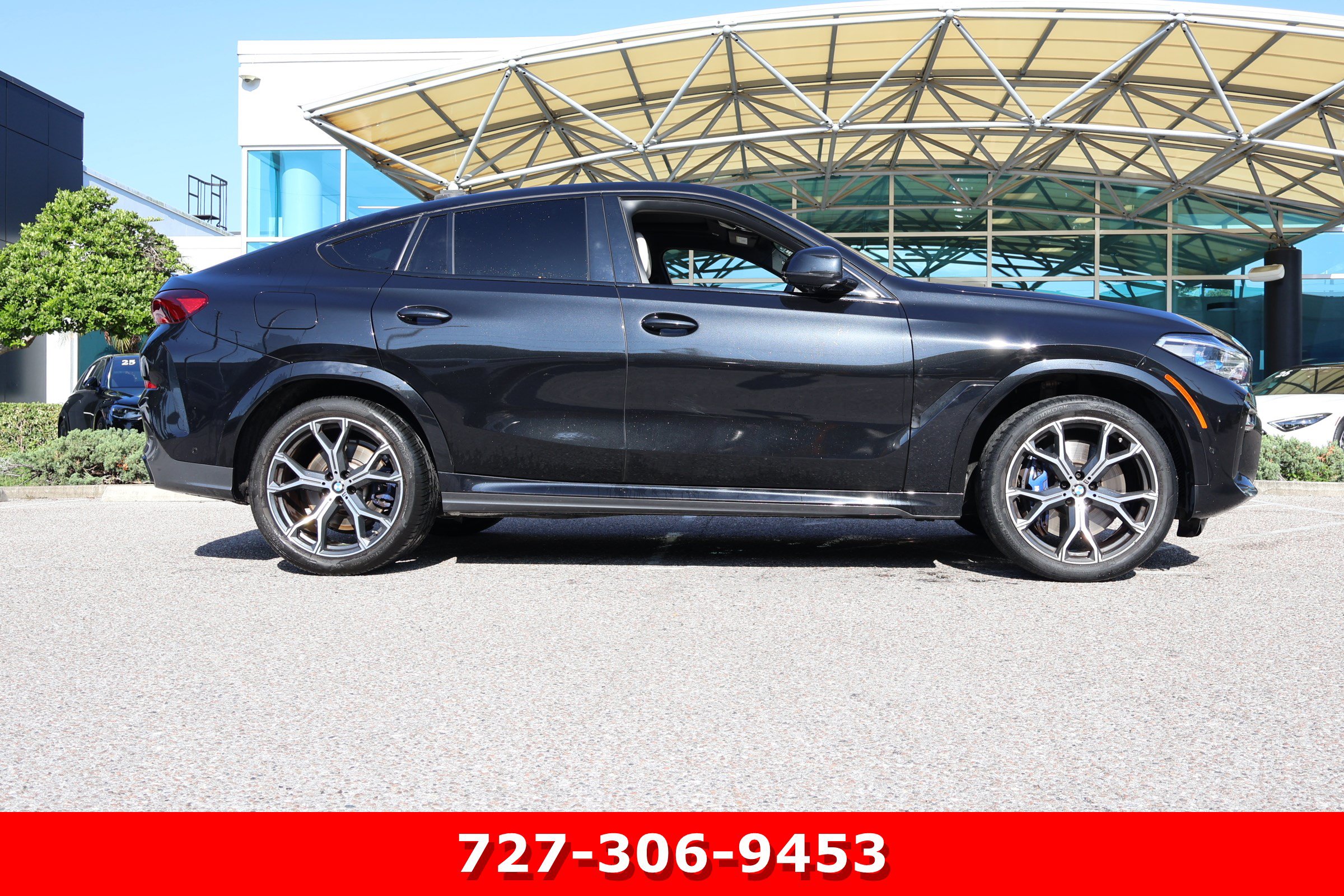 Used 2021 BMW X6 M50i w/ Executive Package AWD/4WD image 9