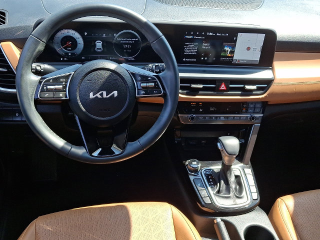 Used 2024 Kia Seltos EX AWD/4WD image 11