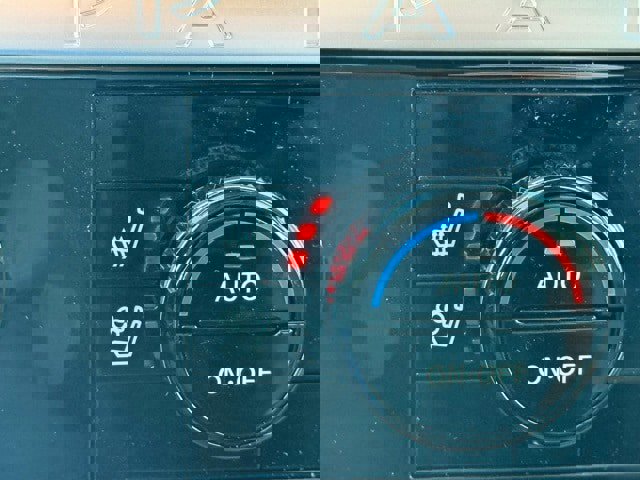 New 2026 Nissan Pathfinder Platinum image 34
