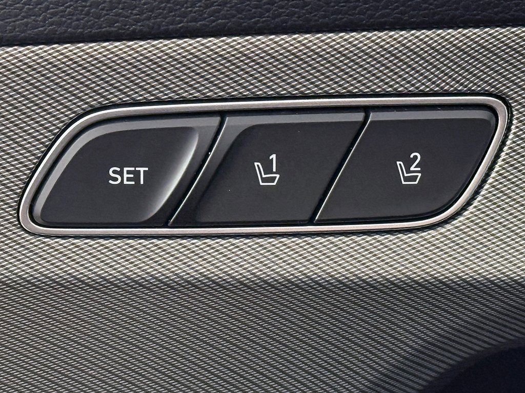 Used 2023 Hyundai Palisade SEL w/ Premium Package image 41