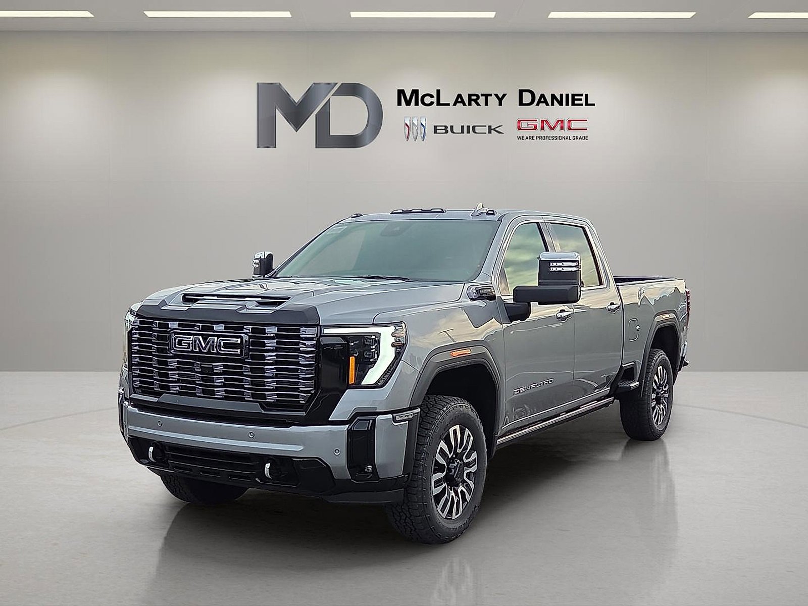 New 2026 GMC Sierra 3500 Denali Ultimate image 2