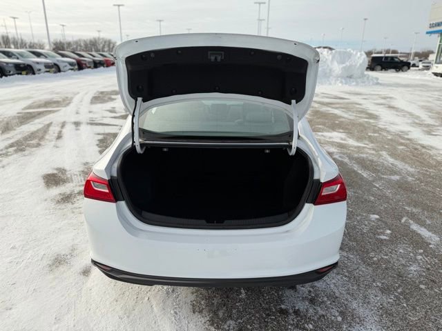 Used 2023 Chevrolet Malibu LT image 12