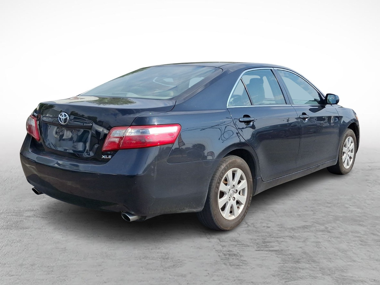 Used 2009 Toyota Camry XLE FWD image 6