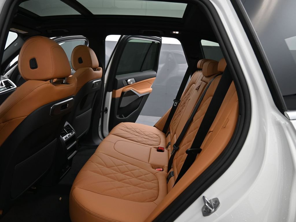 New 2026 BMW X5 xDrive50e AWD/4WD image 37
