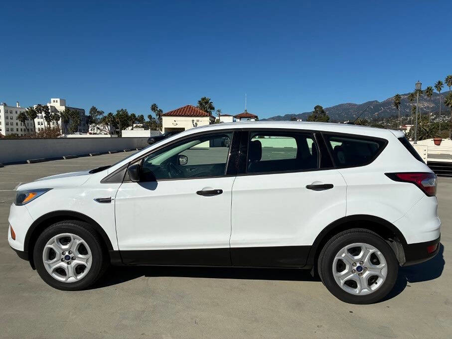 Used 2017 Ford Escape S image 5