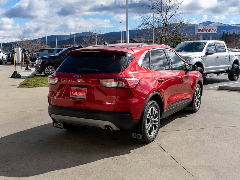 Used 2020 Ford Escape SEL image 7
