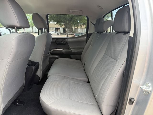 Used 2021 Toyota Tacoma SR5 RWD image 25