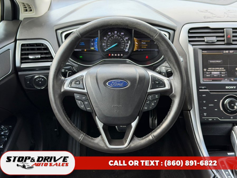 Used 2013 Ford Fusion Titanium w/ Titanium Driver Assist Pkg FWD image 14