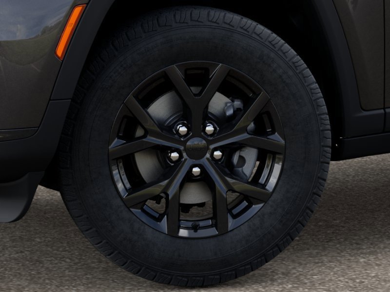 New 2025 Jeep Grand Cherokee L Altitude image 8