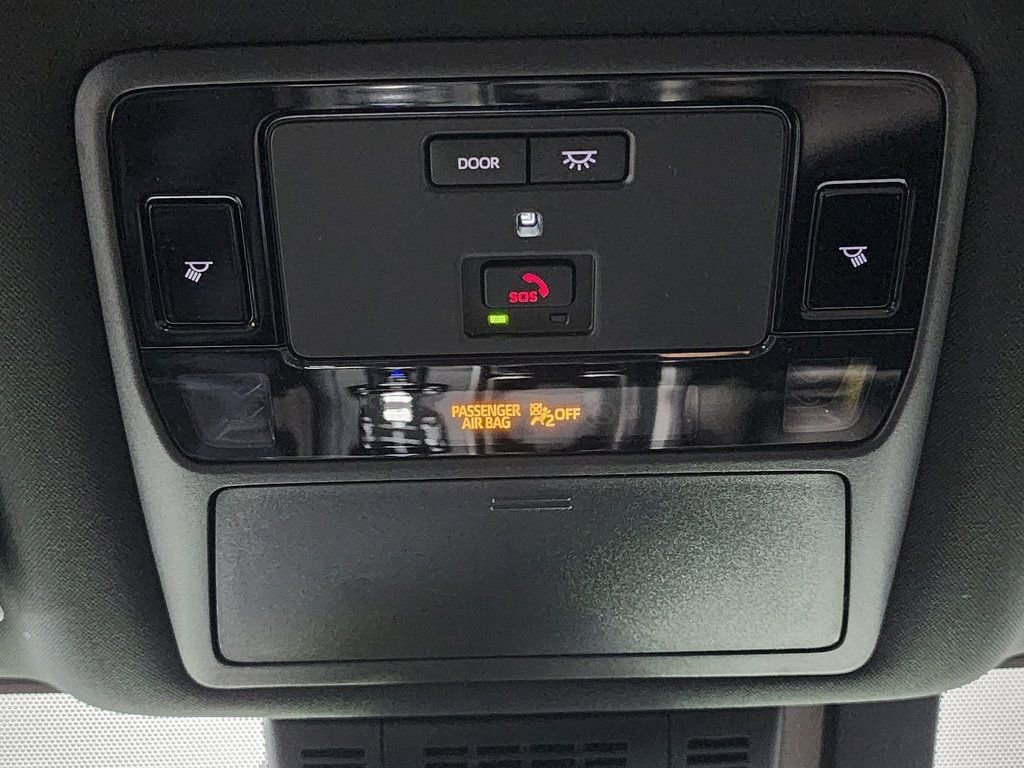 New 2025 Lexus TX 550h AWD Plug-In Hybrid image 19