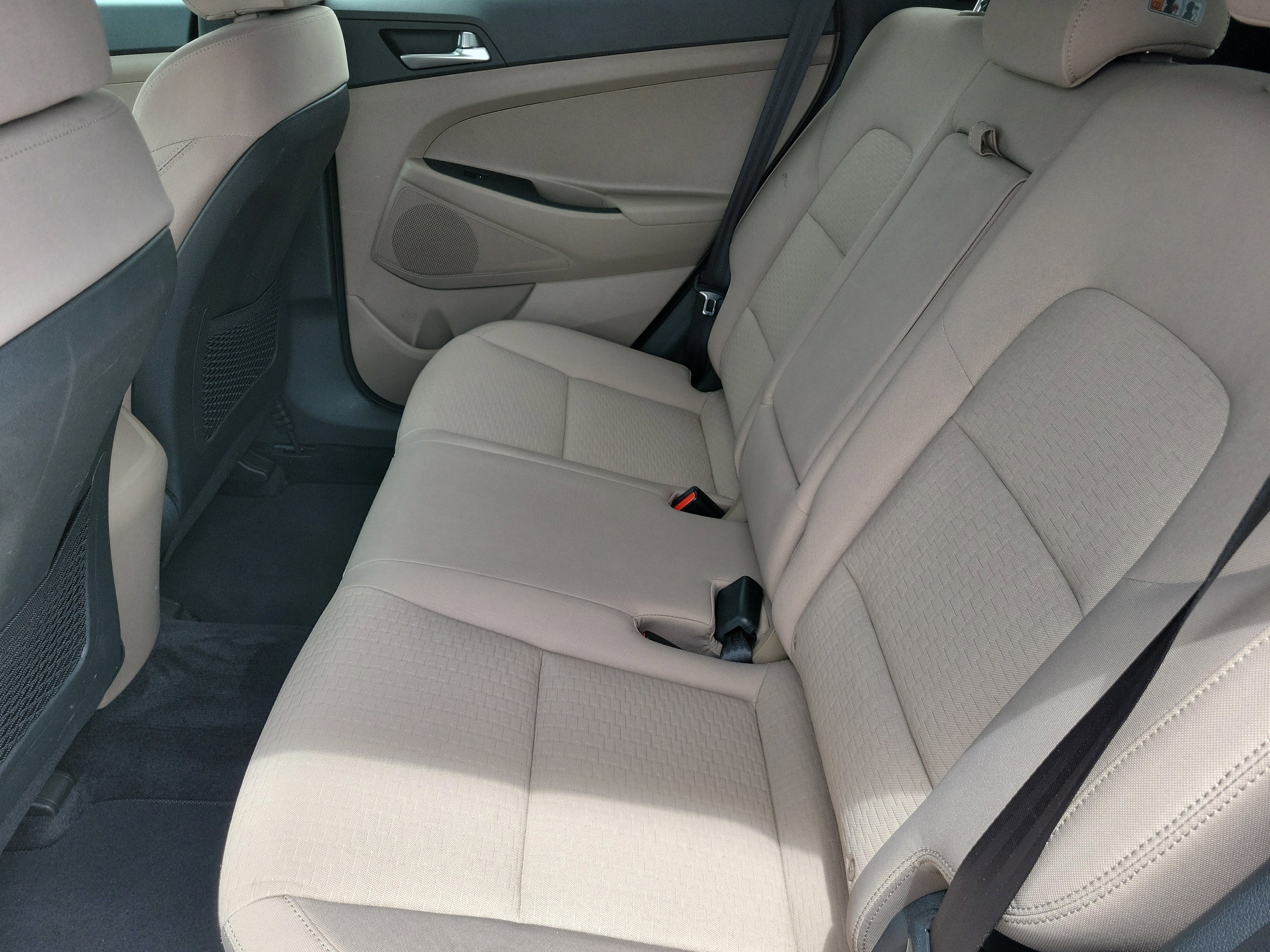 Used 2021 Hyundai Tucson Value w/ Cargo Package FWD image 12
