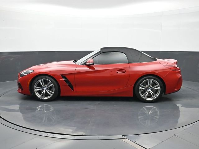 Used 2020 BMW Z4 sDrive30i w/ Executive Package RWD image 2