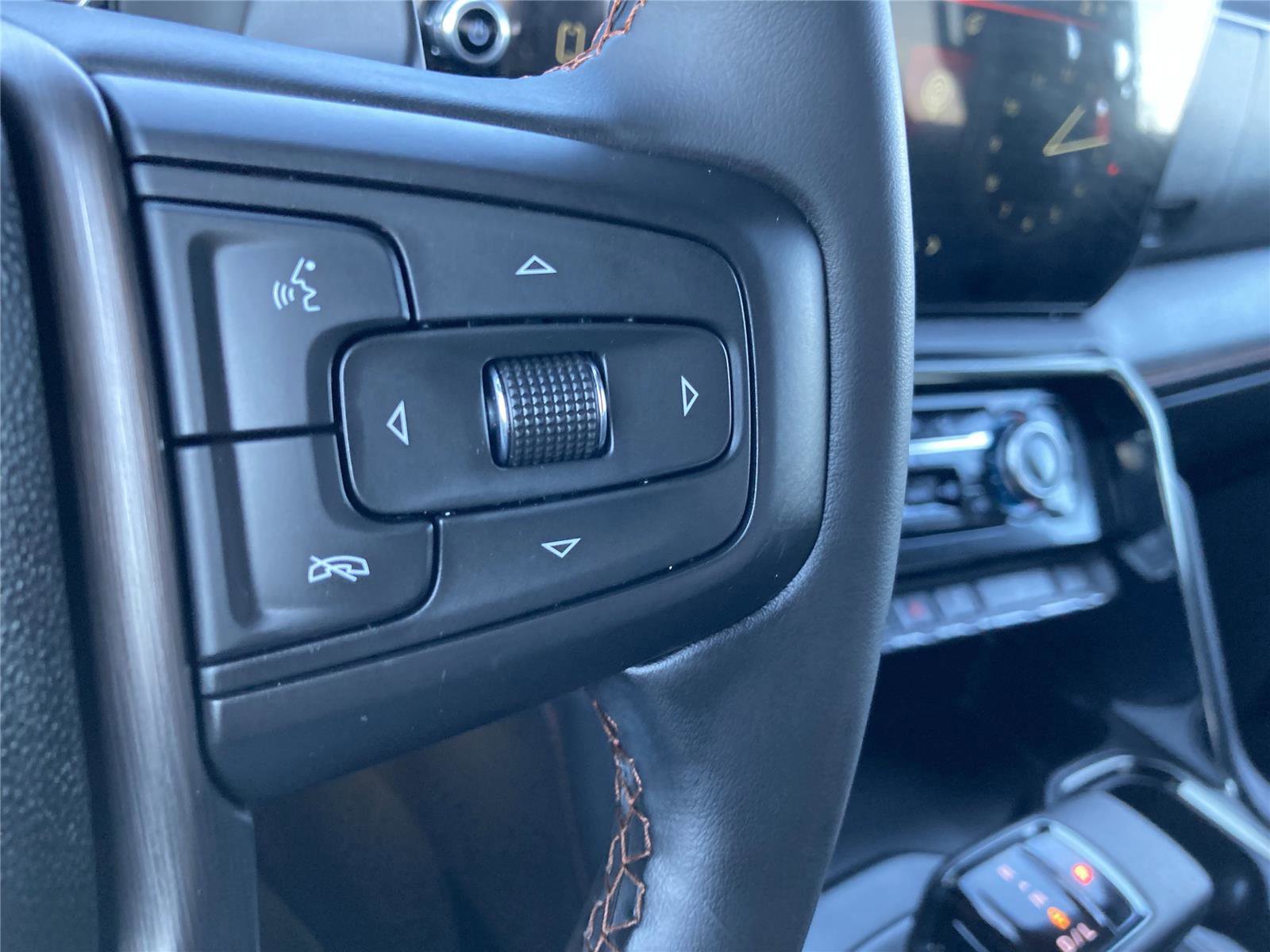 Used 2024 GMC Sierra 1500 AT4 w/ Technology Package image 22