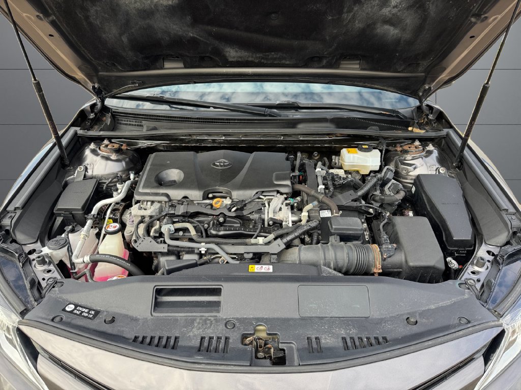 Used 2018 Toyota Camry LE FWD image 20