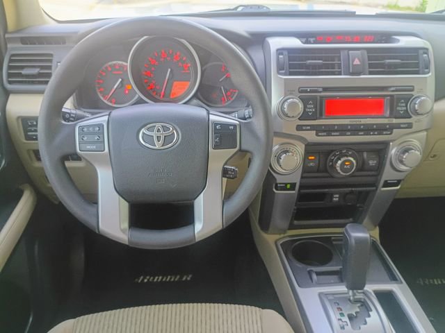 Used 2013 Toyota 4Runner SR5 image 24